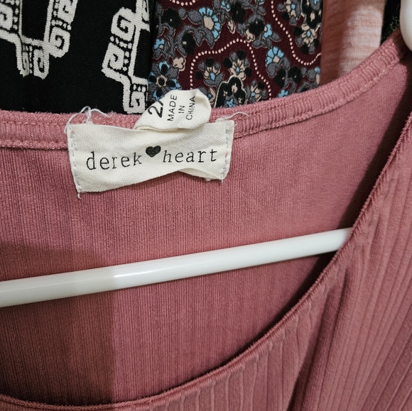 Derek Heart Pink Dress w/Cut Outs Size 2X - Picture 4 of 4